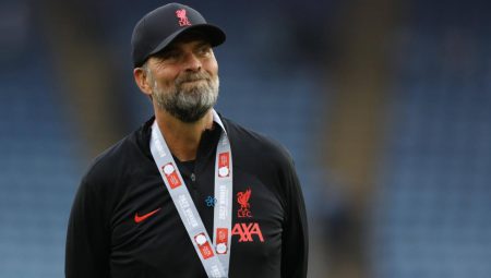 ‘Futbol rehin tutuluyor’ diyen Klopp ateş püskürdü! ‘Dünya Kupası kime hizmet ediyor?’